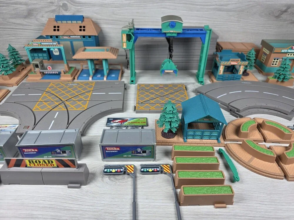Kent Toys tonka playset
